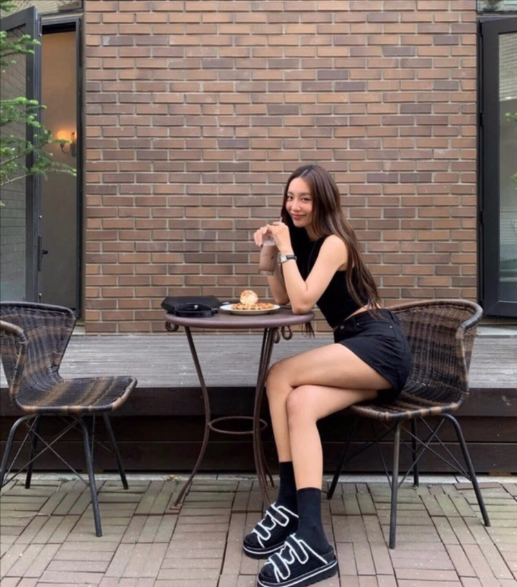 슈콤마보니 25신상 품절대란 니트 슬라이드 샌들 240 (235추천--2