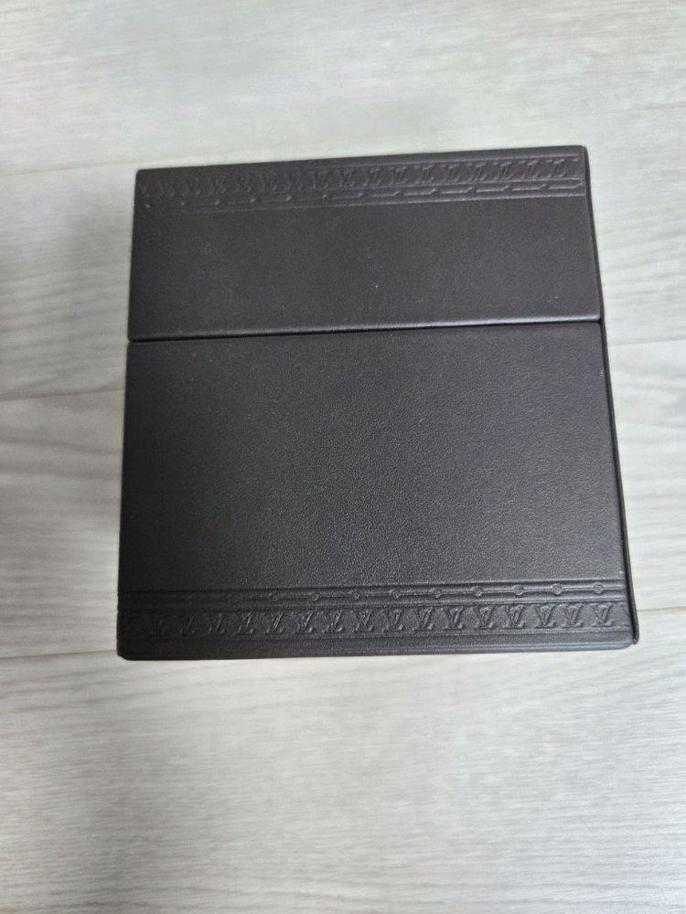 루이비통 시계 케이스 (정품) 이미지