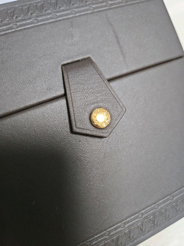 루이비통 시계 케이스 (정품) 이미지