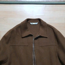 자라 95사이즈 점퍼 팝니다.