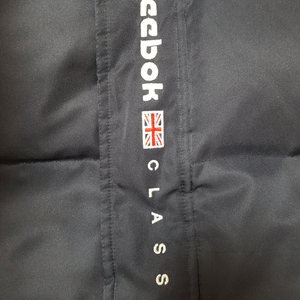 [90] REEBOK CLASSIC 패딩조끼