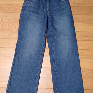 한섬 La Croisiere(라 크루아지에) 스트레이트 데님(25년7월제조) 이미지