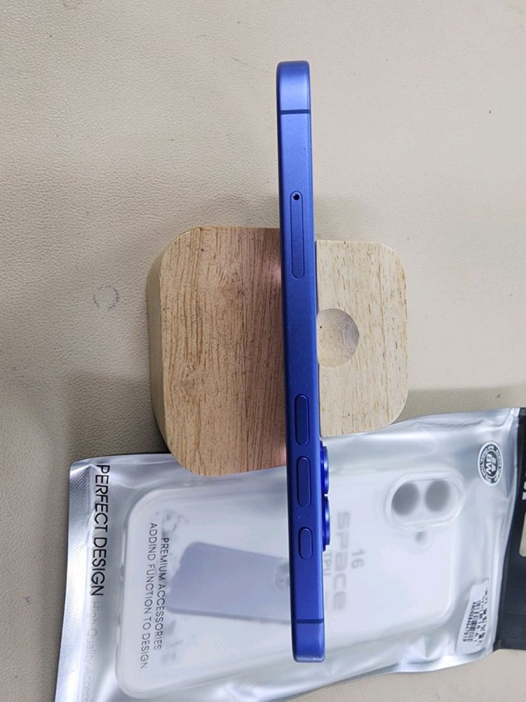 아이폰16 128기가 무잔상 상태굿 ^^--2