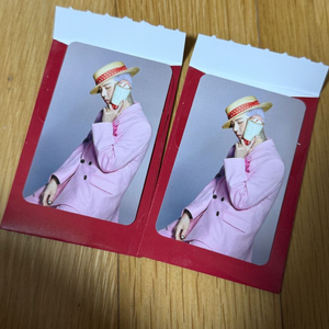 지드래곤 더벤티 포토카드 이미지