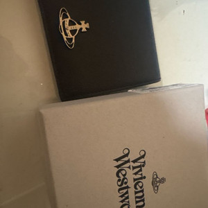 오브 로고 반지갑