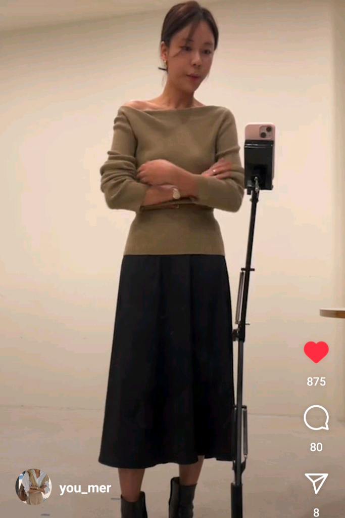 유메르 샤론 꼬임 니트 ( 배송온 봉투 그대로 , 새제품 )--1