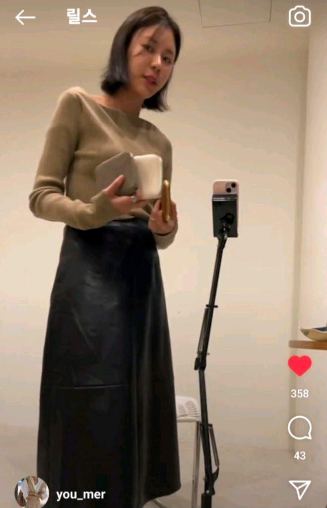 유메르 샤론 꼬임 니트 ( 배송온 봉투 그대로 , 새제품 )--4