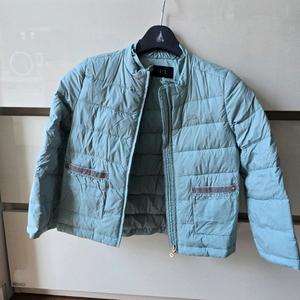 1번 닥스키즈 여아 120~130싸이즈 점퍼 패딩 하의 상의30가지품목 일괄90만원 판매해요