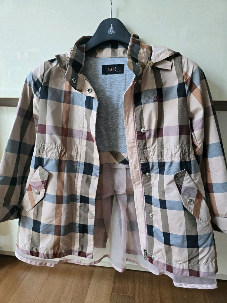 1번 닥스키즈 여아 120~130싸이즈 점퍼 패딩 하의 상의30가지품목 일괄90만원 판매해요 이미지