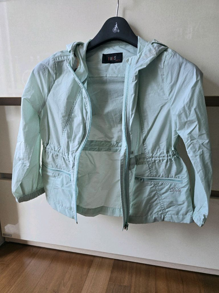 1번 닥스키즈 여아 120~130싸이즈 점퍼 패딩 하의 상의30가지품목 일괄90만원 판매해요 이미지