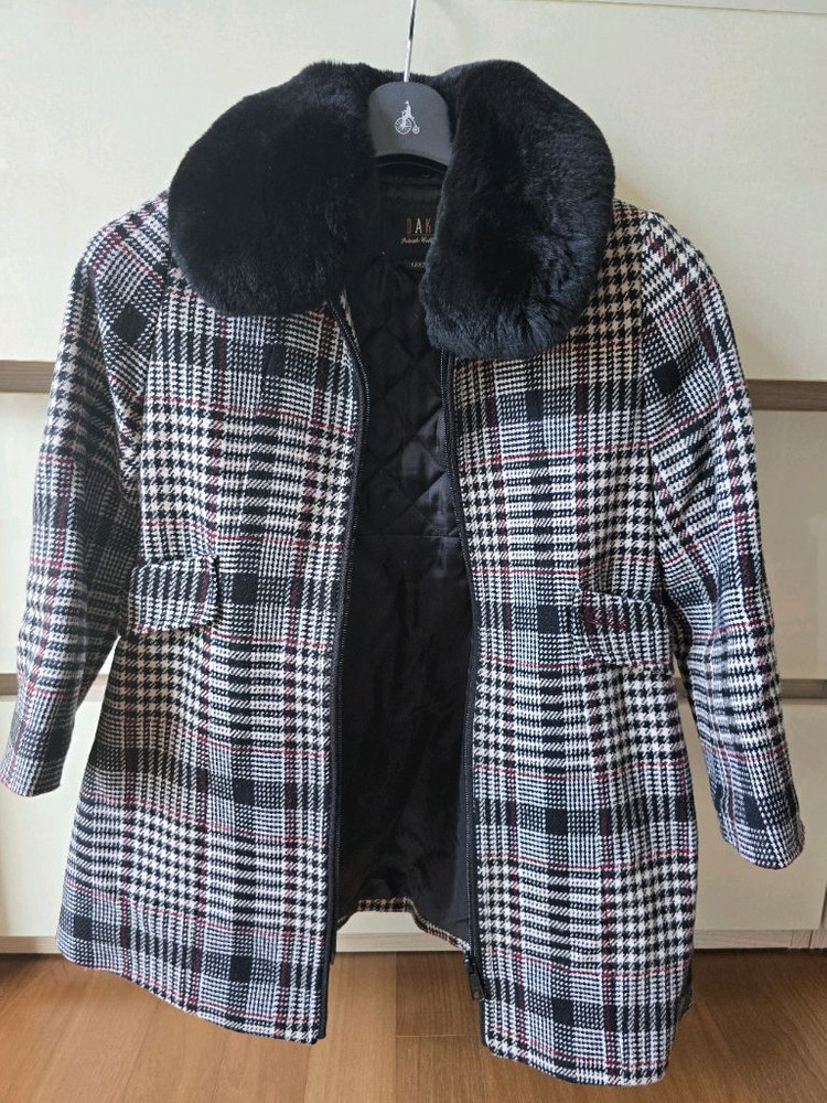 1번 닥스키즈 여아 120~130싸이즈 점퍼 패딩 하의 상의30가지품목 일괄90만원 판매해요 이미지