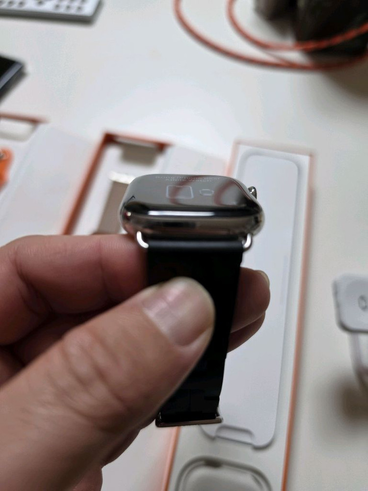 애플워치 시리즈 10 46 에르메스 이미지