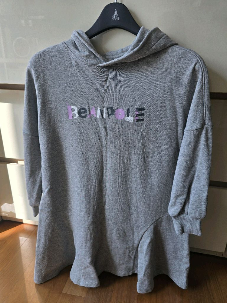 2번닥스키즈 여아 120~130싸이즈 점퍼 패딩 하의 상의30가지품목 일괄90만원 판매해요 이미지