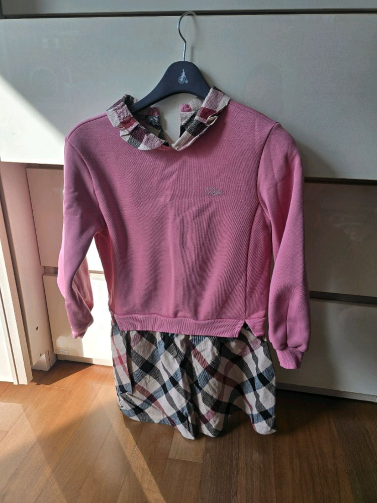 2번닥스키즈 여아 120~130싸이즈 점퍼 패딩 하의 상의30가지품목 일괄90만원 판매해요 이미지