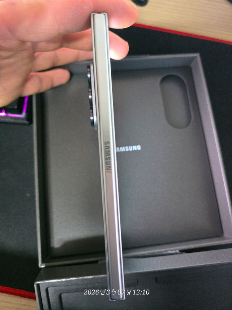 갤럭시 폴드7 민트색상 512GB판매합니다. 이미지