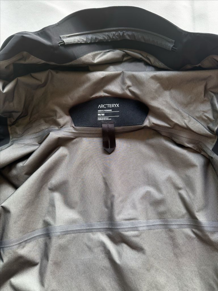 아크테릭스 베타LT 블랙 M--4