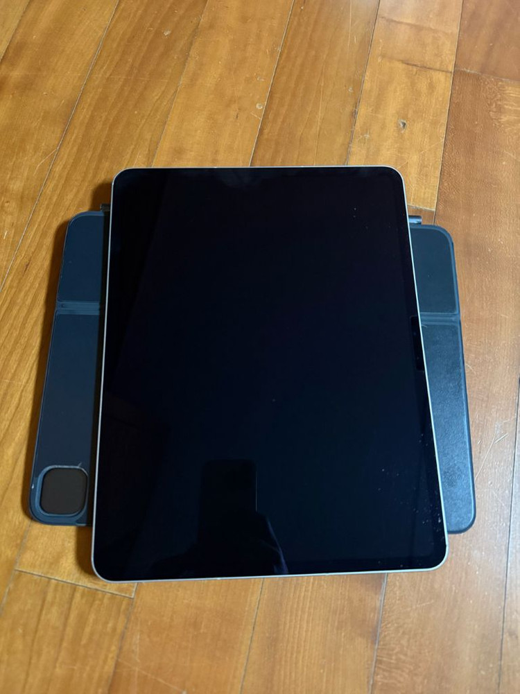 아이패드 프로 13 M4 512GB 셀룰러 매직키보드 펜슬 프로 애케플--3