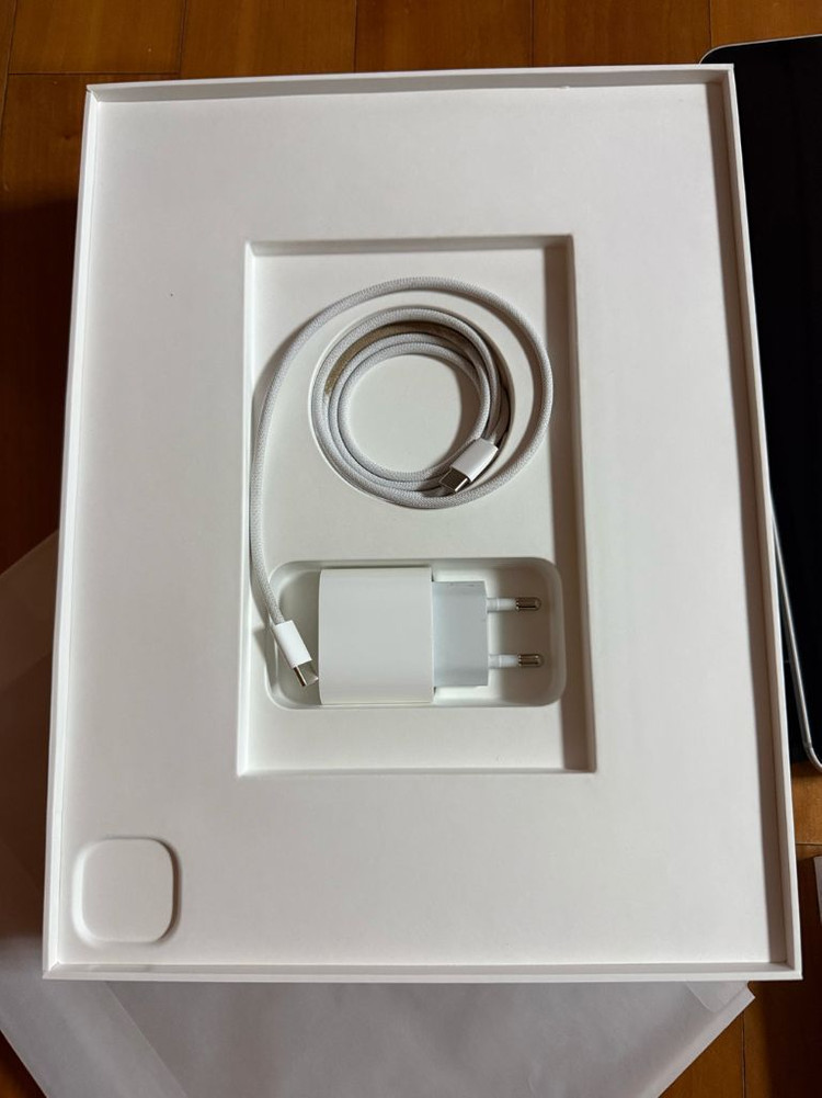 아이패드 프로 13 M4 512GB 셀룰러 매직키보드 펜슬 프로 애케플--6