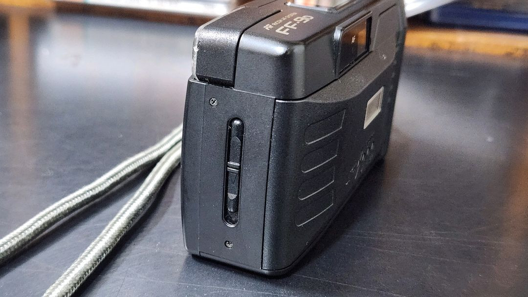 신도리코 FF-9D 필름 카메라 이미지