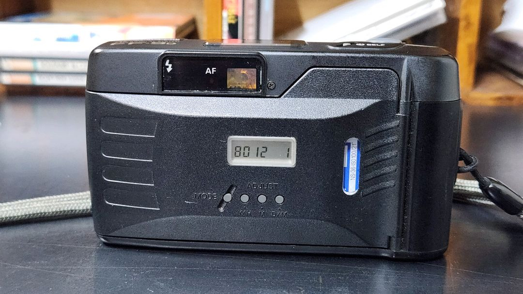 신도리코 FF-9D 필름 카메라 이미지