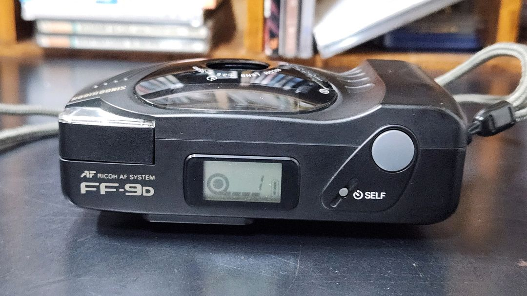 신도리코 FF-9D 필름 카메라 이미지