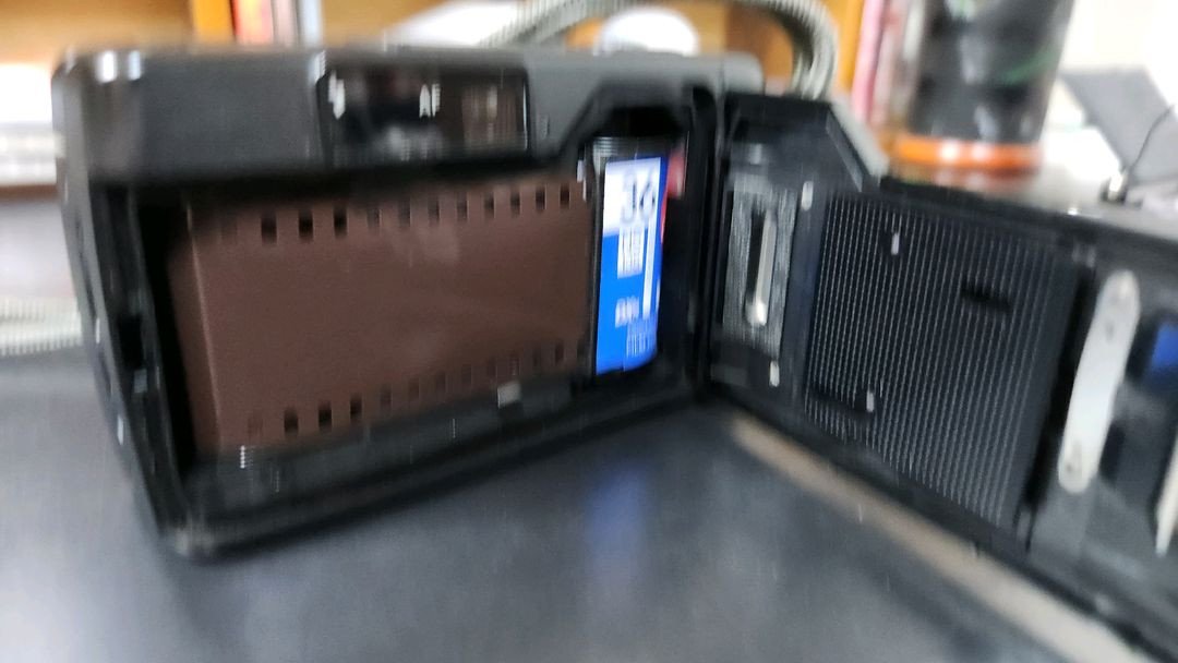 신도리코 FF-9D 필름 카메라 이미지