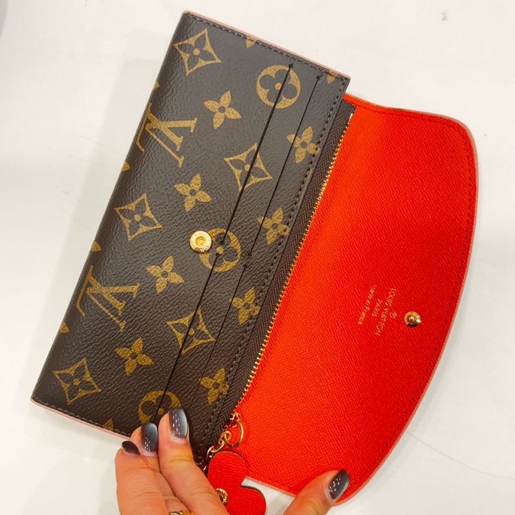 루이 플라워 모노그램 장지갑--1