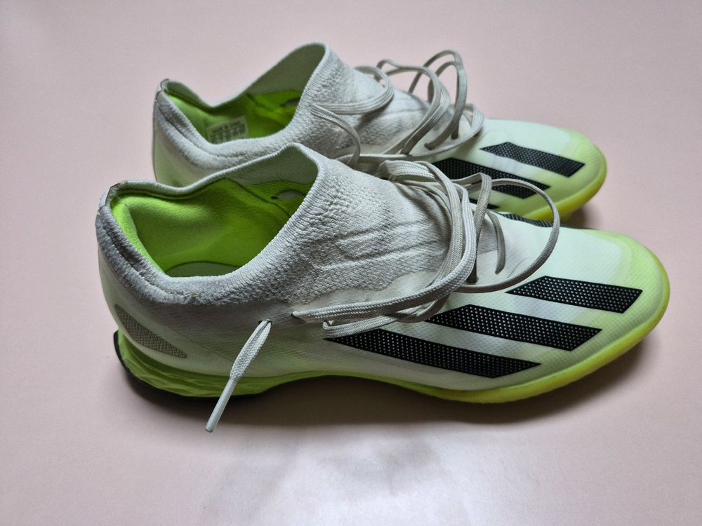 아디다스 크레이지패스트.1 TF 풋살화 255 사이즈 판매합니다 이미지