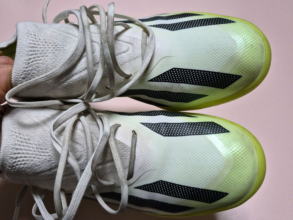 아디다스 크레이지패스트.1 TF 풋살화 255 사이즈 판매합니다 이미지