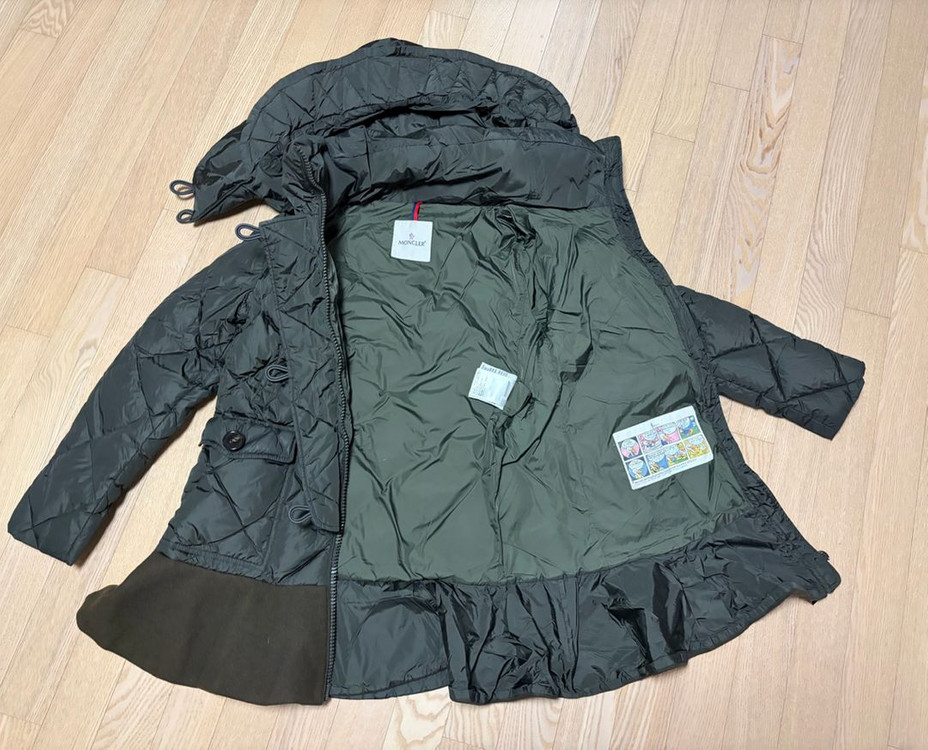 몽클레어 여성 프릴 패딩--2