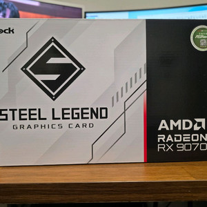 애즈락 RX 9070XT 스틸레전드 화이트 이미지