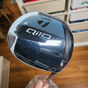 테일러메이드 qi10max 여성용 한정판 새상품