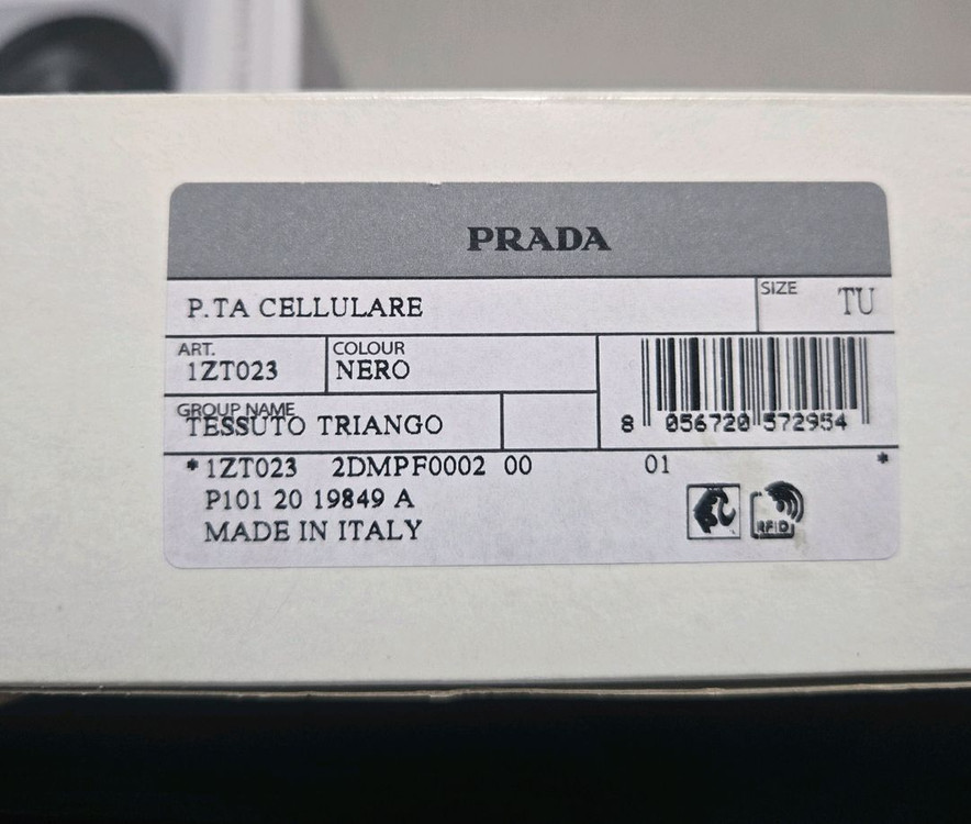 프라다 삼각로고 나일론 폰케이스 크로스백 1ZT023 정품 이미지