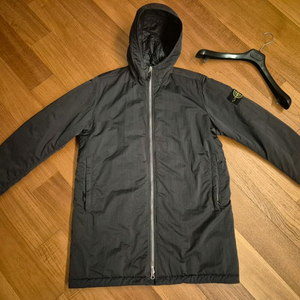 스톤아일랜드 21FW 하이퍼댄스 나일론 패딩 코트 블랙 L 백화점정품