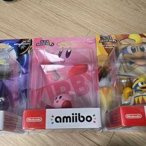 별의 커비 아미보 미개봉 대난투버전 3개세트 팝니다. 이미지