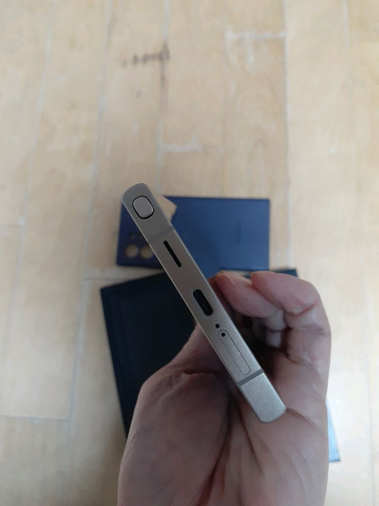 갤럭시S24울트라 256G 풀박+정품케이스--3