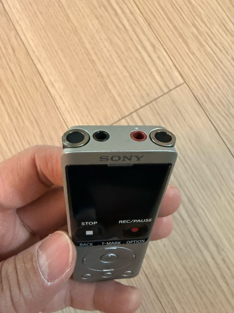 소니 녹음기 ICD-UX570F 택포 이미지