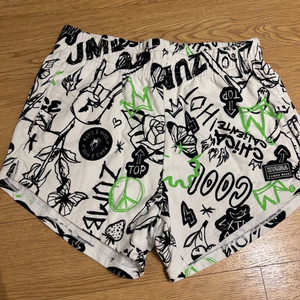 정품 줌바 쇼츠 (s)