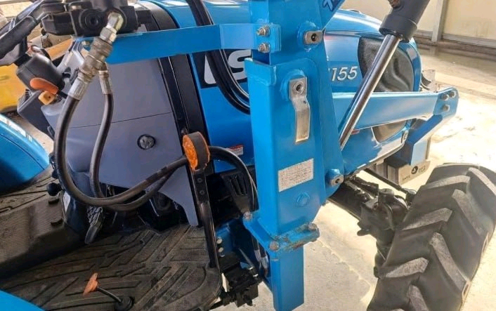 LS 트랙터 XR4155 이미지