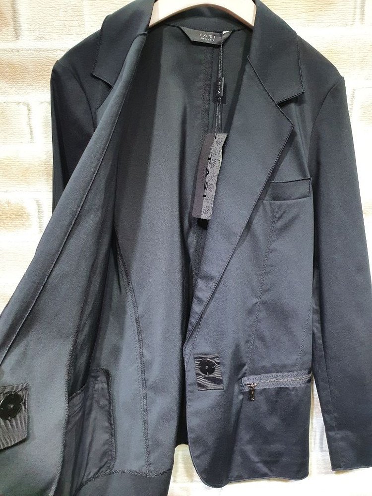 택부착 타시뉴욕 342,000원 블랙 스티치 자켓 66--3