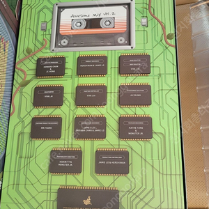 핫토이 그루트 외 여러가지 피규어 판매합니다.