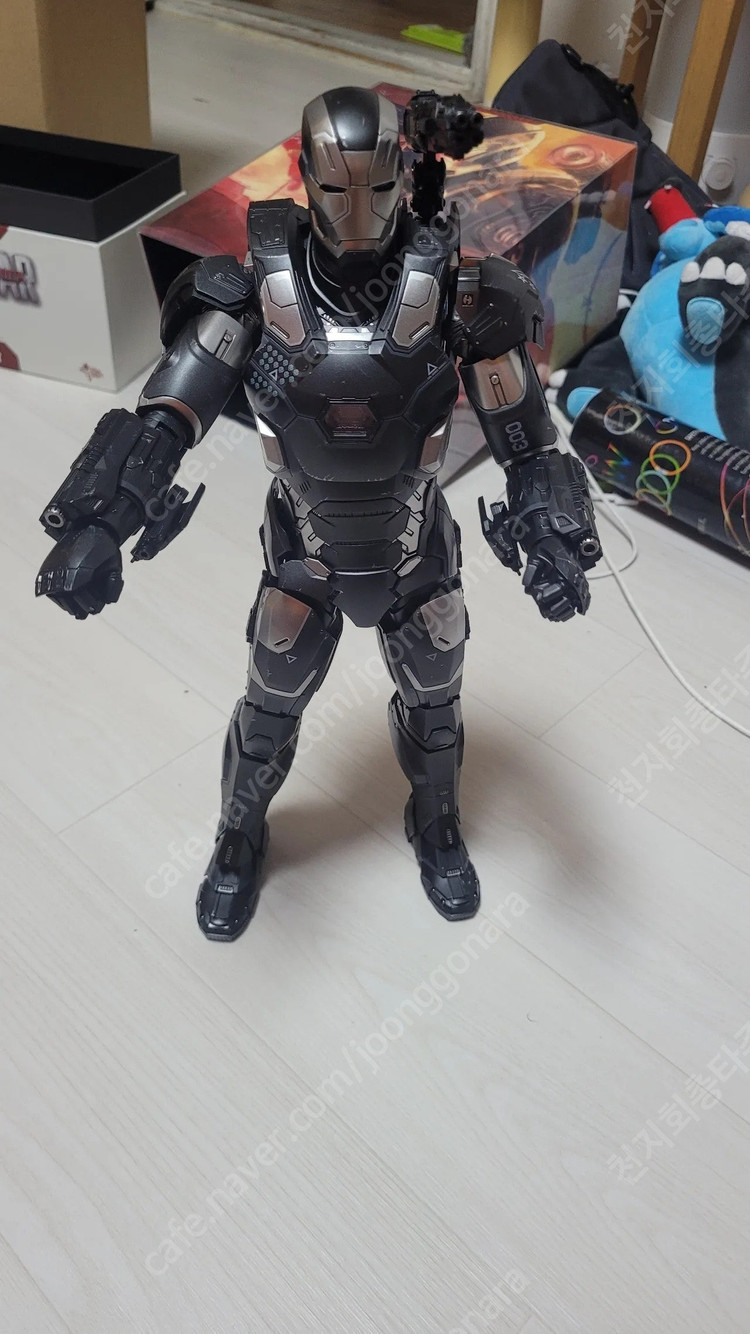 핫토이 그루트 외 여러가지 피규어 판매합니다.--7