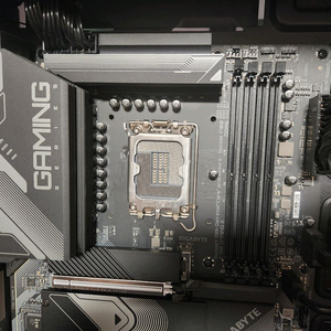 기가바이트 z790 gaming x 메인보드