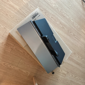 LG OLED TV 스탠드 이미지
