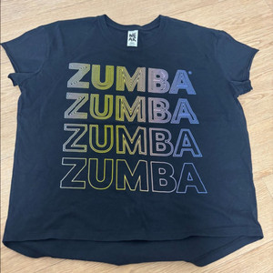 정품 줌바 반팔티셔츠 (xs)