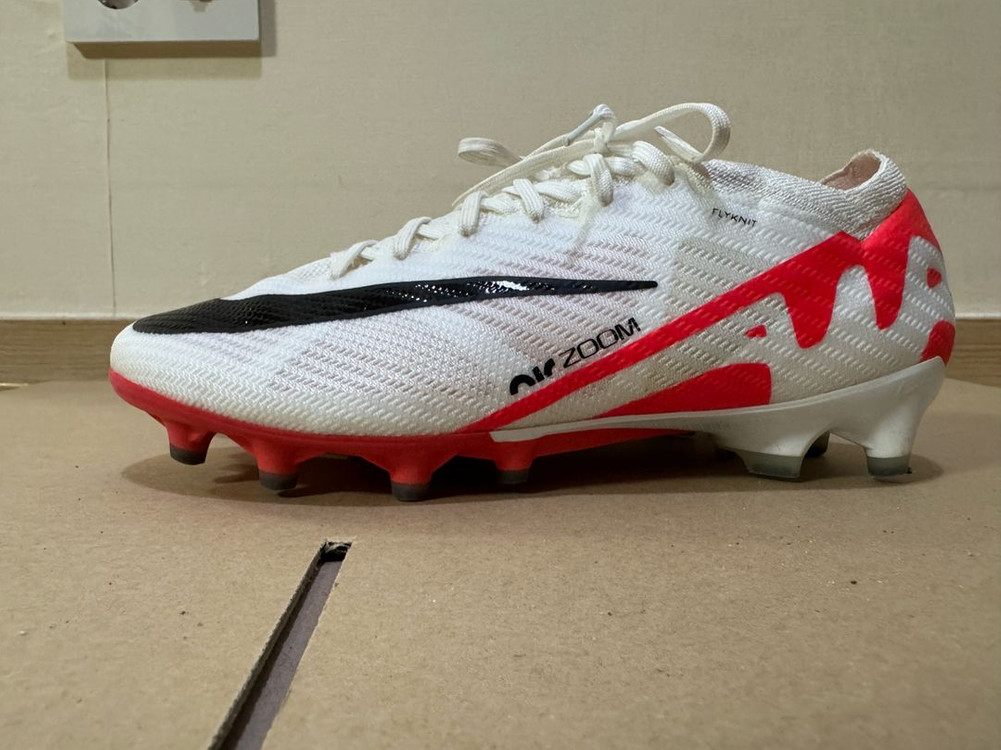 나이키 머큐리얼 베이퍼 15 엘리트 255 이미지