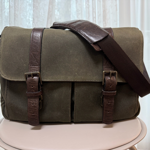 ONA 카매라가방 판매합니다