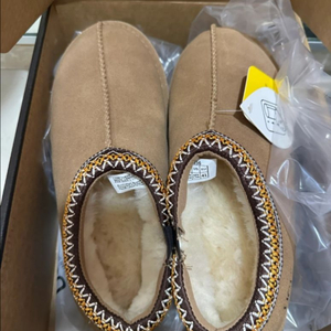 UGG 에버어그 발렌 타즈만 슬리퍼 이미지