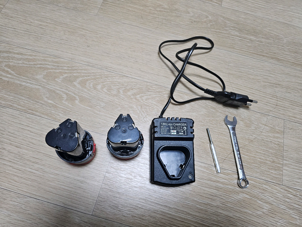 SPTA 미니폴리셔 판매합니다.--6