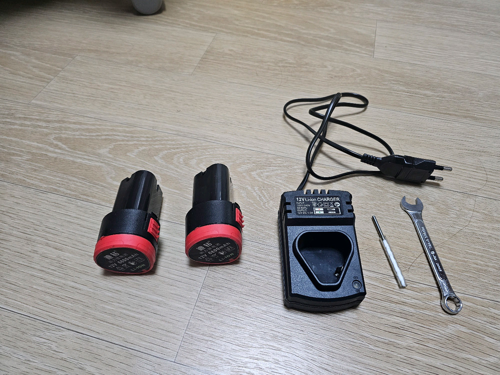 SPTA 미니폴리셔 판매합니다.--7